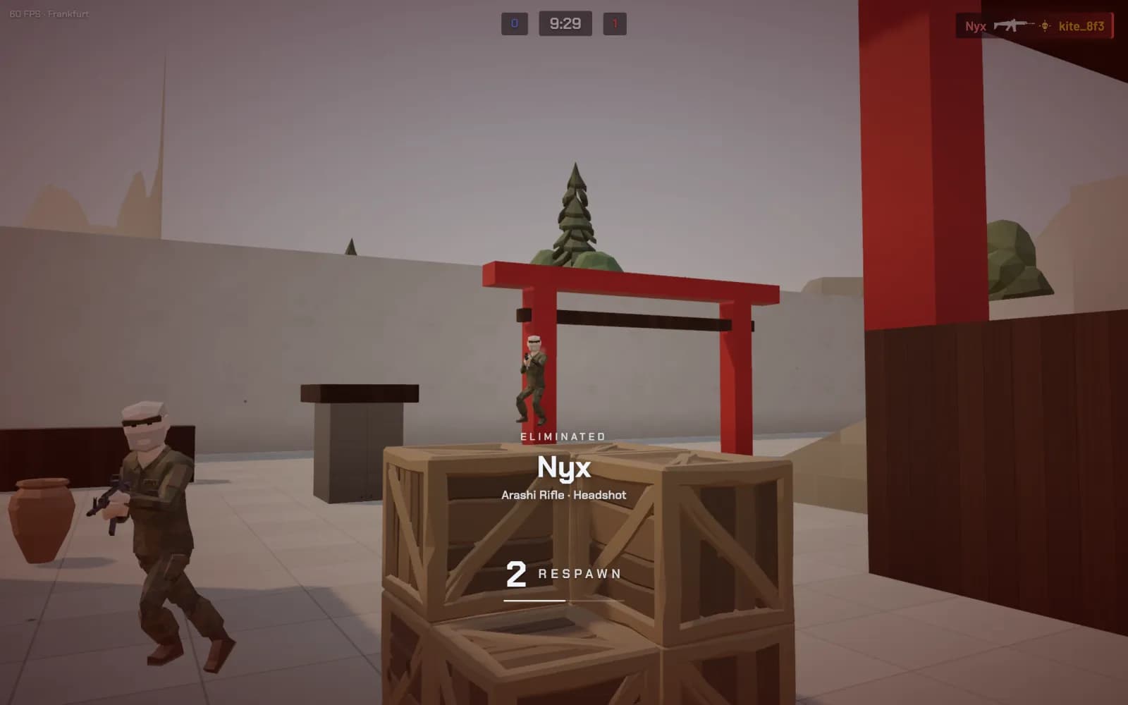 מסך Eliminated עם שם היורה, הנשק, Headshot וספירה לאחור לחזרה, והיורה נראה במפה